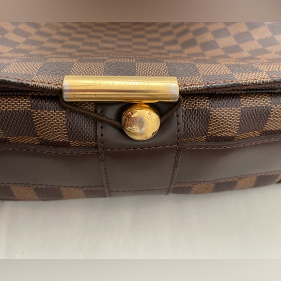 ⬇️PRICE DROP Louis Vuitton Damier Ebene Bastille Messenger - Picture 15 of 16